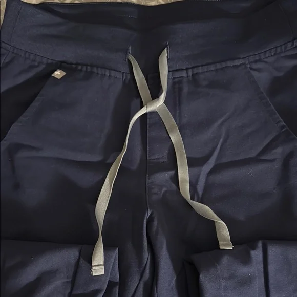 FIGS Jogger Scrub Pants -Navy - Picture 3 of 5